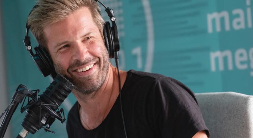 Rekordbírság? Több mint 22 millióra büntetik a rádiót az egyik legértékesebb magyar celeb műsora miatt