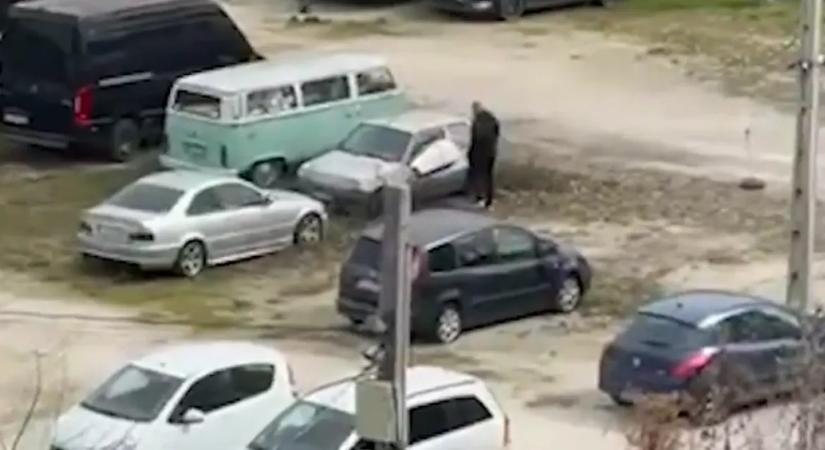 Kinézett az erkélyéről a zuglói rendőr: amit látott, amiatt azonnal riasztotta a kollégáit