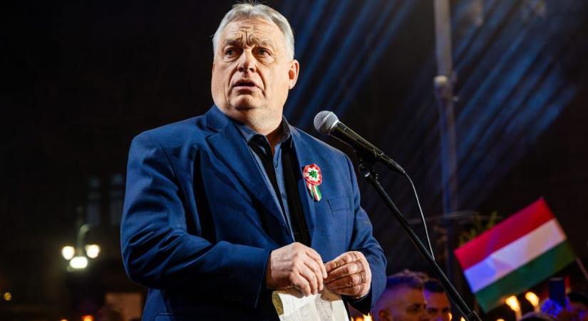 Orbán az EU-csúcs előtt: Hát a tiszás képviselők itt szoktak ülni ukrán mezbe’, nem mi adtuk rájuk