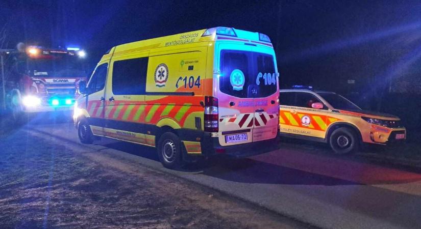 Rendőröket gázoltak el a 8-as főúton