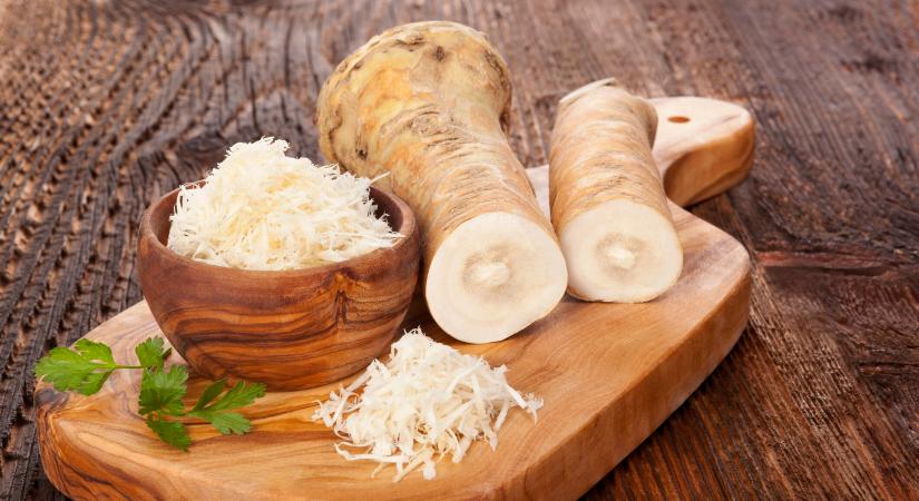 Könnyfakasztó gyökér: nincs húsvét reszelt torma nélkül – mutatjuk, hogyan készítsük el házilag