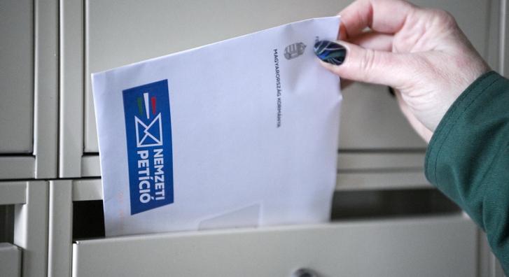 Meghosszabbították a Nemzeti petíció visszaküldésének határidejét
