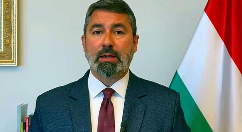 Hidvéghi Balázs bejelentette, hogy a kormány április 8-ig meghosszabbítja a nemzeti petíció határidejét