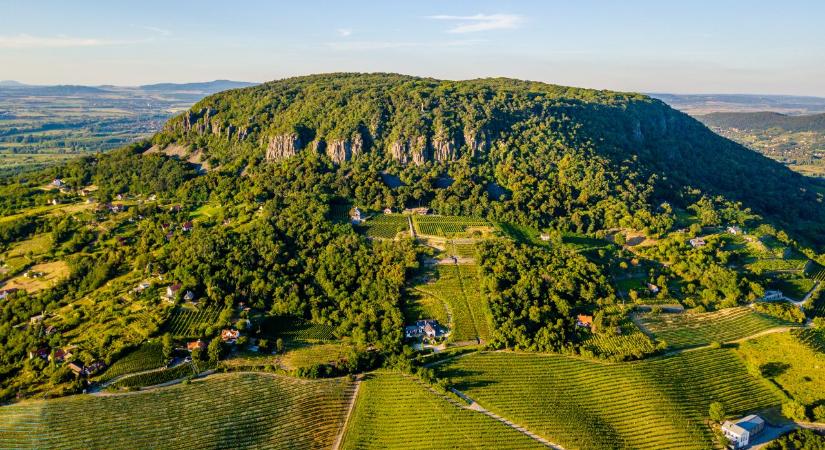 Fedezd fel a Balaton kevésbé ismert arcát – titkos bicikliutak, tanösvények és kilátók a magyar tengernél