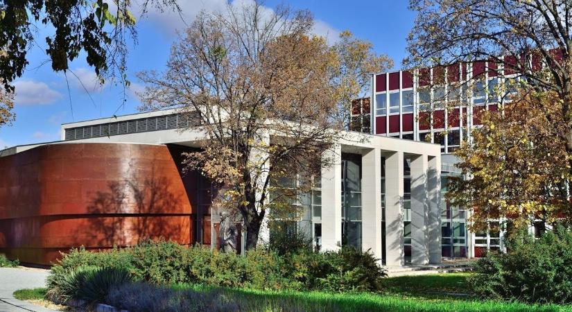 Rekorddöntés a PTE KPVK-n: soha ennyien nem jelentkeztek