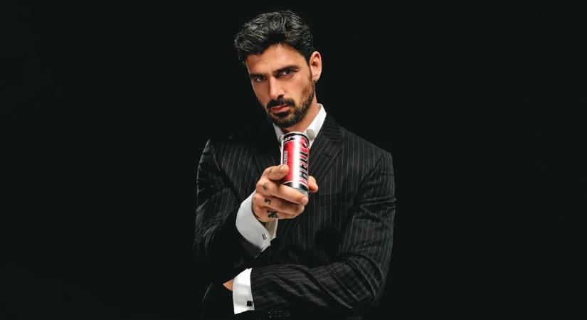 Michele Morrone közreműködésével készült a HELL jubileumi doboza