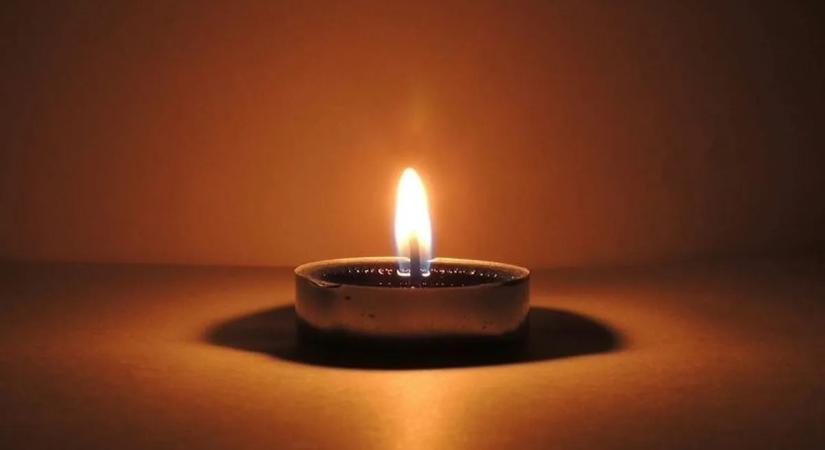 Meghalt a népszerű rádiós – sorra búcsúznak tőle a kollégák