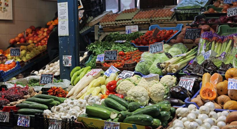 Könyörtelen drágulás a magyar boltokban, ezt a 2 terméket kíméletlenül érinti