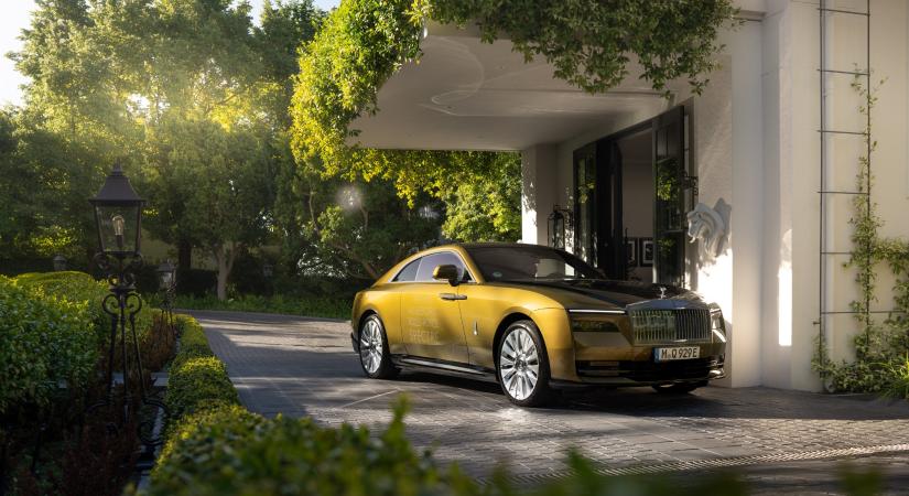 Újabb autógyártó fordult el villanyautós terveitől