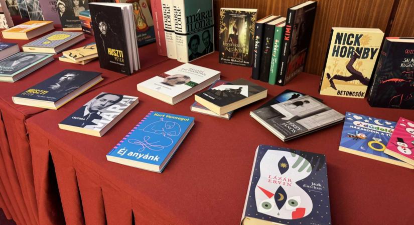 Elindult a Széchenyi Ferenc Könyvprogram – Erdélyi könyvtárak jelentkezését is várják