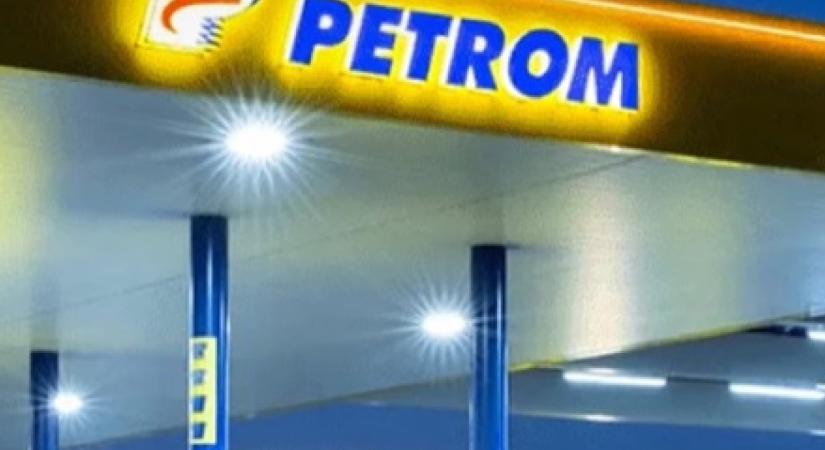 Rekordon a román üzemanyagár