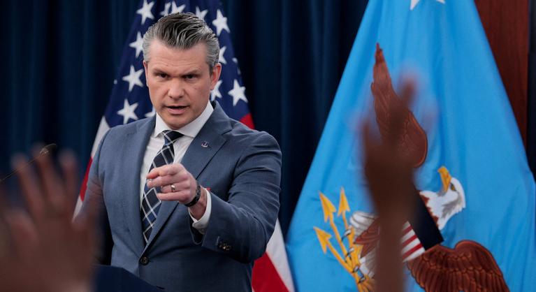 Pete Hegseth: Ma az Egyesült Államok az eddigi legnagyobb csapással sújtja Iránt