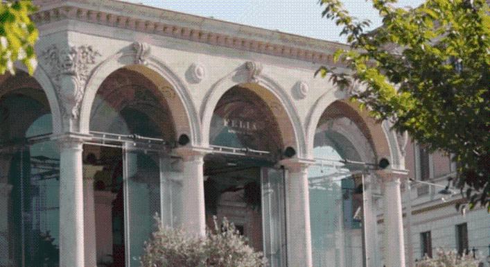 Brutális túlköltekezés jellemezte az MNB-székház felújítását: aranyvécékre és ajtókra ment el a pénz