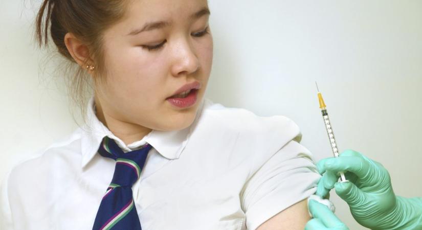 Életmentő lehet a HPV elleni oltás, mégis sok tévhit terjeng róla