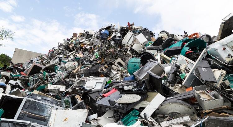 Az elektronikai hulladék leadása tudatosabb rendszert igényel