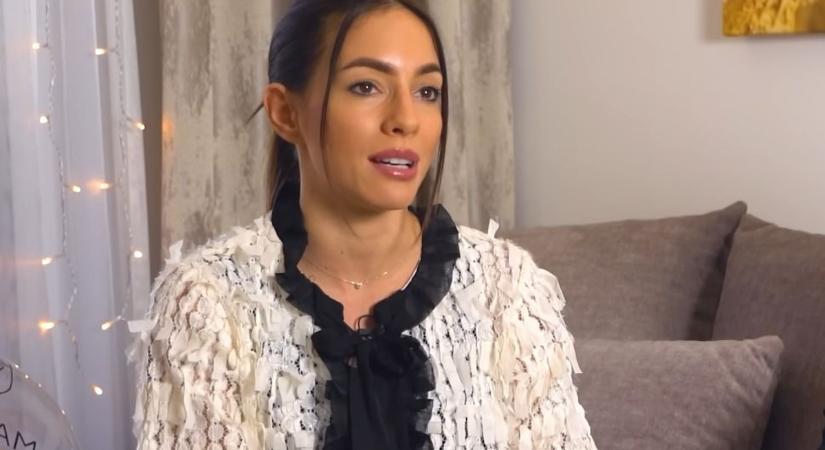 Bevállalta: átlátszó ruhában villantott Király-Virág Anita