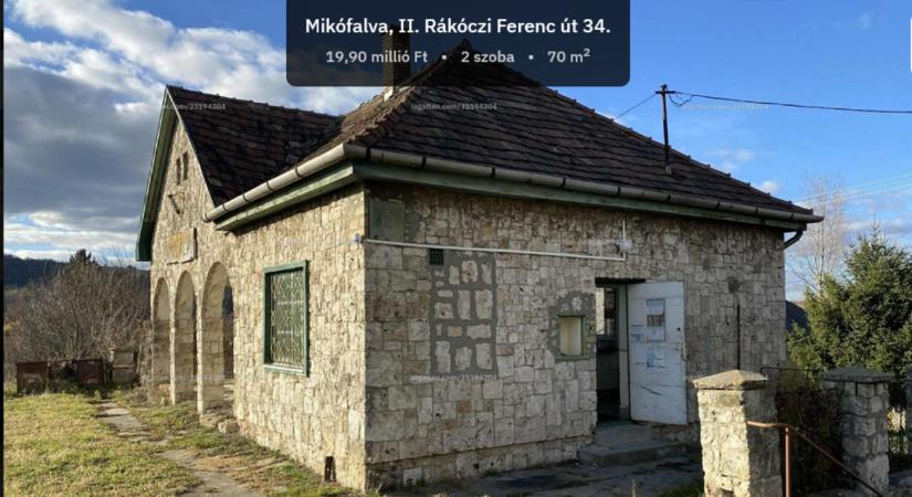 Eladó egy 100 éves vasútállomás a meseszép vidéken: ennyiért még egy lepukkant panellakást sem kapsz