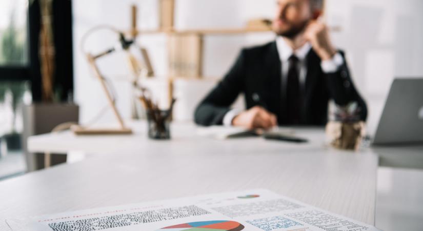 Bizonytalanság bénítja a vállalkozókat: elmaradnak az új cégalapítások