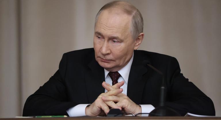 Eltűnt Vlagyimir Putyin, tíz napja nem látták a Kremlben