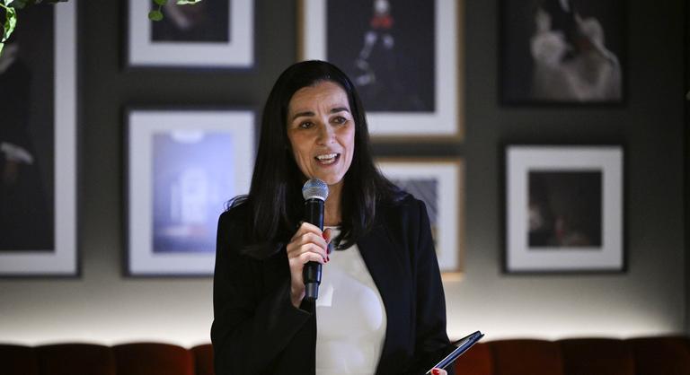 Budi-gate: Magyar Péter külügyese milliárdos WC-re bukkant, aztán érkezett a csattanó