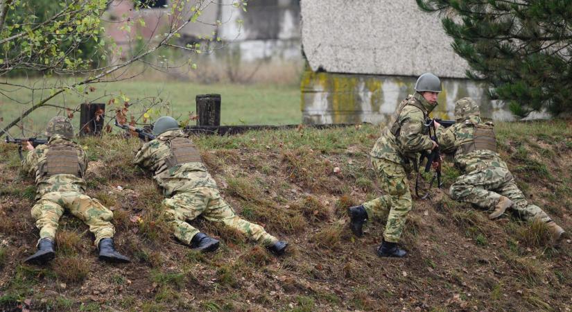 Egy éve történt a kézgránátos baleset, de szinte semmit sem tudni a büntetőeljárásról