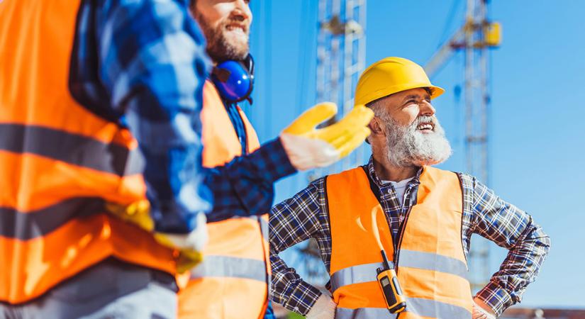 Egyre keresettebbek a szakmunkások az AI-adatközpontok robbanásszerű gyarapodása miatt