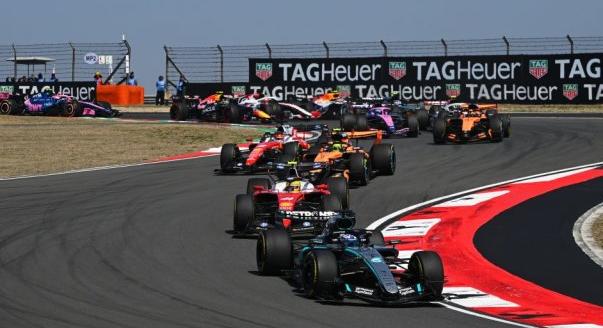 Mi segítheti a Mercedes üldözőit a felzárkózásban?