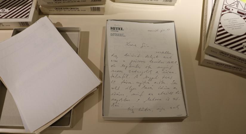 A Déri Múzeumba került Aczél Géza, az Alföld folyóirat egykori főszerkesztőjének levelezése