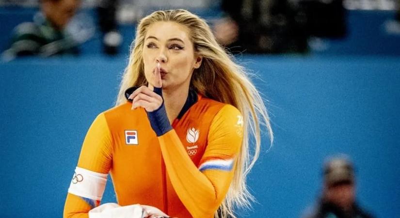 Jutta Leerdam ruhája körül valami nagyon nem stimmel