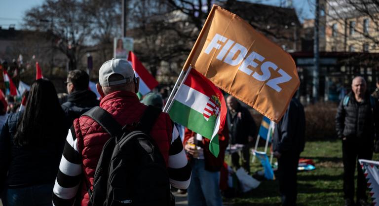 The Guardian: Orbán Viktor akkor sem tűnik el, ha Magyar Péter nyer