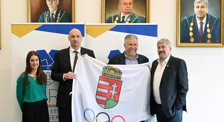 Kutatási központtal növelné hazai ismertséget és nemzetközi elismertséget a TF