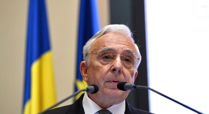 Isărescu: a költségvetési hiányt korrigálni kell