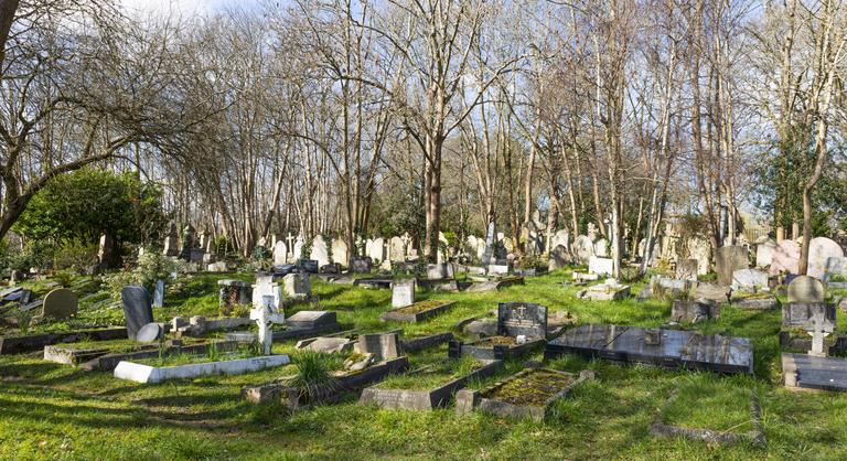 Nagy-Britannia megújítaná a 170 éve változatlan temetkezési rendszerét