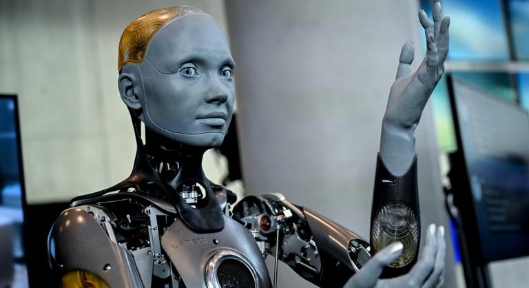 Nem vár tovább Magyarország, elindult egy sci-finek tűnő új világ felé