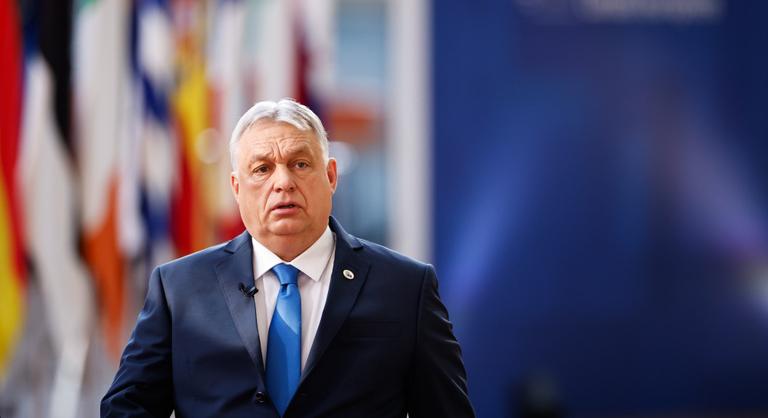 Politico: Orbán Viktor az újabb vétóval átlépte a brüsszeli „vörös vonalat”