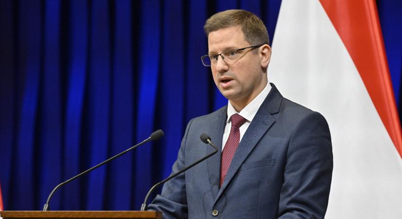 Gulyás Gergely próbálja menteni a menthetőt „háborús mondata” kapcsán