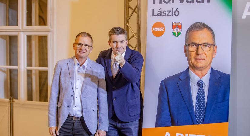 Mi folyik itt, Gyöngyösön? Telt házas fórumot tartott a Fidesz