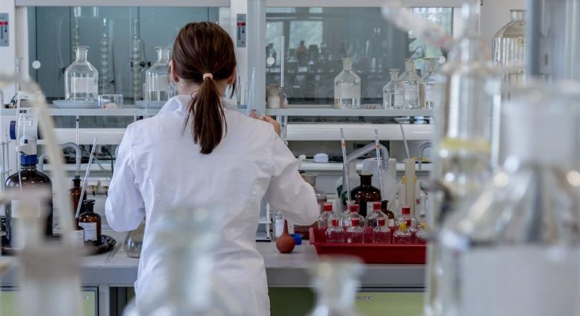 Rákkeltő anyag van a népszerű teában, meg ne idd, ha ilyet vettél!