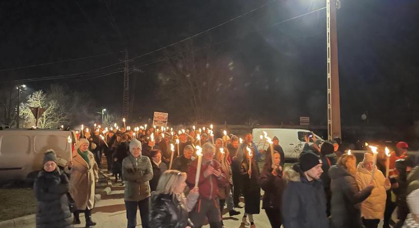 Tüntetést szerveznek Sóskúton a dél-koreai akkufeldolgozó ellen