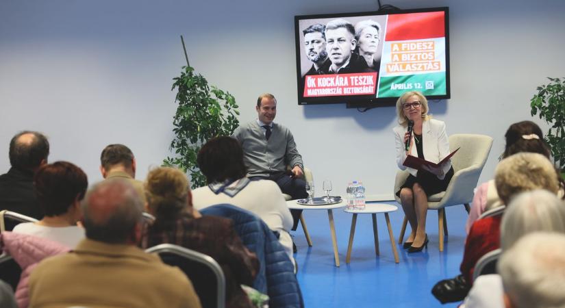 Hollik István Nyíregyházán: „A magyarok nem zsarolhatók”