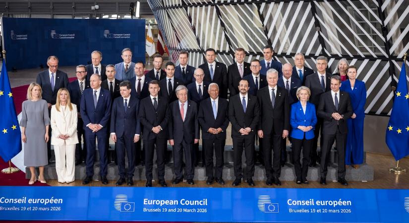 25 uniós tagállam borult le Ukrajna akarata előtt, két ország tartja a frontot