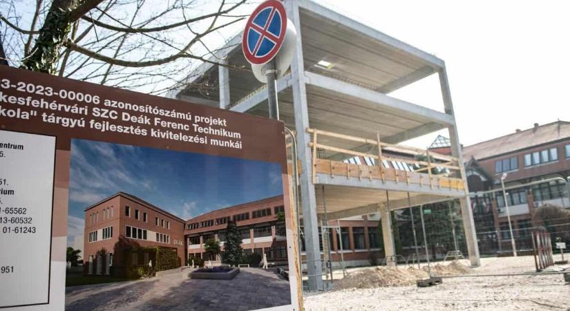 Rohamos tempóban újul meg a fehérvári szakképzés