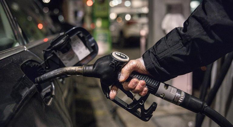 A szlovén kormány megszünteti az üzemanyagár-szabályozást az autópályák mentén