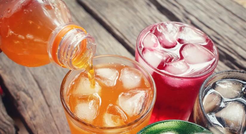 Ez az ital növelheti a vastagbélrák kockázatát – sokan mégis naponta isszák