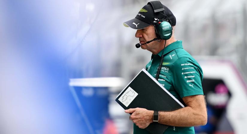 Cáfol az Aston Martin, Newey marad a csapatfőnök