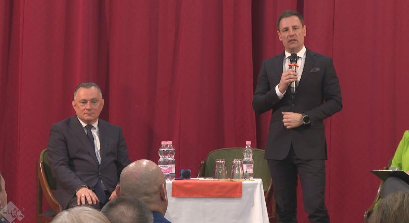 Fórum Újvárosban Tuzson Bencével