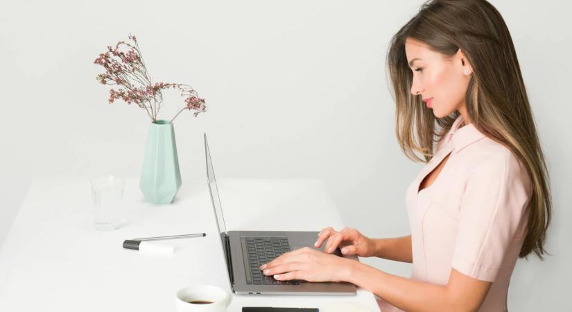 Túlterheltek és időhiányban szenvednek a magyar női vállalkozók és vezetők