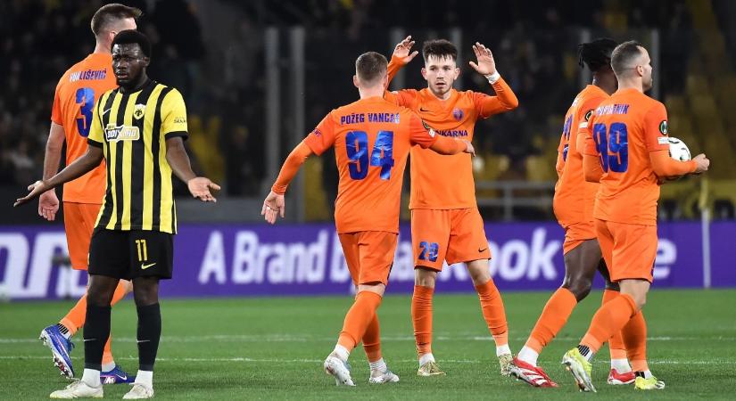 Varga Barnabás nélkül kikapott az AEK Athén, de így is negyeddöntős