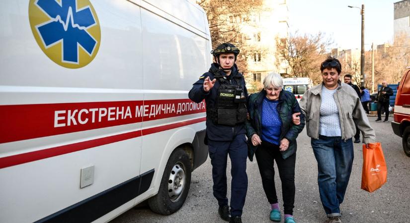 Eldurvult a helyzet a helyiek és a toborzók között