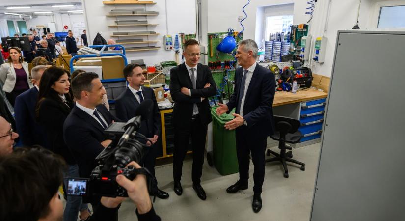 Új regionális szolgáltatóközpont Veszprémben